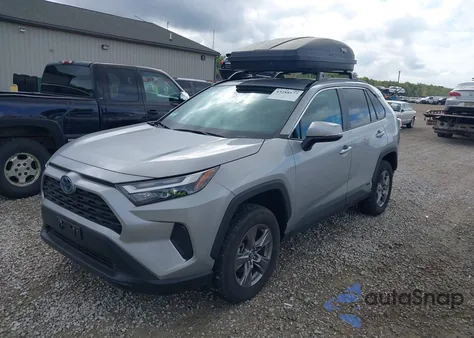 2024 Toyota Rav4 Hybrid Le z USA, uszkodzony, nr VIN 2T3MWRFV0RW209562